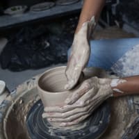 4／18に荒谷陶芸の陶工授業を開催致します