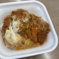 カツ丼って飲み物じゃないよ｡