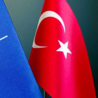 トルコ、NATO,北欧2国の４者会談が開かれる