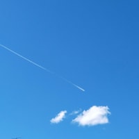 一筋のひこうき雲