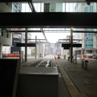 ＪＲ広島駅に乗り入れる広島電鉄の路面電車・・・試運転が始まりました　ご安全に！