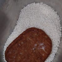 マルシンハンバーグガーリックバター炊き込み御飯　にんにく　バター　炊き込み御飯　美味