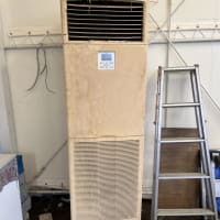 オカムラ　アドバンス　１４７両袖デスク入荷　愛知店