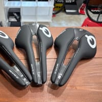 プロロゴ　PROLOGO サドル　限定サドル　入荷