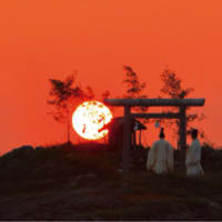 【日御碕神社・「日沉（ひしずみ）宮」と経島の鳥居】