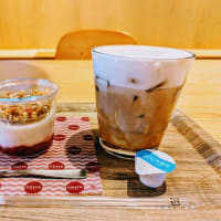 COSTA COFFEE L.Biz日本橋店でフラットホワイト☕
