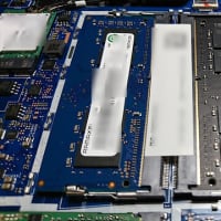 hp ENVY x360 メモリー増設