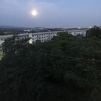 朝　４時半　沈む　満月