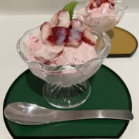 いちご屋さんの簡単アイス🍨