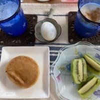 甘いものは朝に