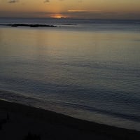 恩納村熱田の落日。「異物」は飛ばなかった（20250610-②）