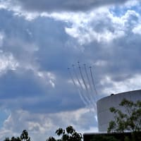太陽の塔とブルーインパルス ‐