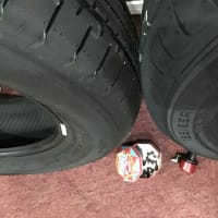 タイヤの中にスポンジ効果？
