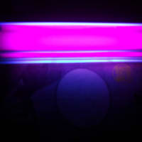 紫外線で浮かび上がる日本銀行の刻印