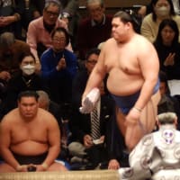 大の里・第７５代横綱に