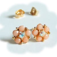お花ピアス