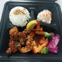 ザ・アイランド レイヤード 久屋大通パーク店 ～ ポケ＆スパイシーサーモン ～