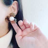 シンプル　BIG Perl flower ピアスandイヤリング