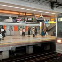 北千住駅、　世界　大ターミナル駅ランキング10に！日本の駅は何駅ランクインしているの？何駅が世界トップ10入りしているの？、、値上げと企業業績予測、、2025年4月25日(金)13時30分報道より、、