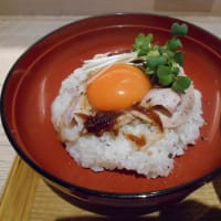 沼津市　湯河原　飯田商店　ららぽーと沼津店　塩らぁ麺、卵黄のせおにくごはん