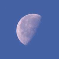2025年06月18日　早朝の月　