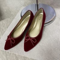 ネックレスが胸を引き立ててくれますね🎖