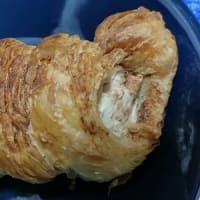 【07/01おやつ】ココアクリームクローネ、冷蔵庫に入れて忘れてたんだね：P