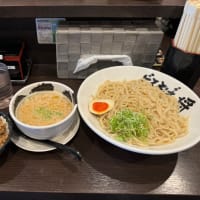 8/1 Thu 本日のラーメン　大阪どろそば将