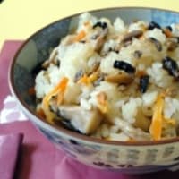 ＜ 郷土料理 ＞　岐阜　へぼ飯