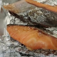 【07/02晩御飯】宮城県産塩銀鮭、トースタで焼いたんだね：D