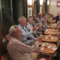 　 終戦８０年及び事業実施３５周年記念洋上慰霊に参加　　－１０　　　　