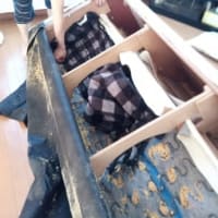 椅子の上でジャンプ禁止！