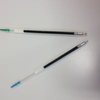 酷似、というより同一　・・・　スリッチーズと無印良品