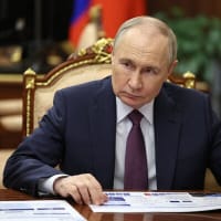 イランのハメネイ斬首説に　プーチンは沈黙を貫く