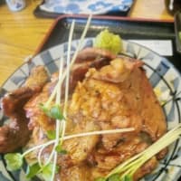 「鶏寛」炭火焼き桃豚丼