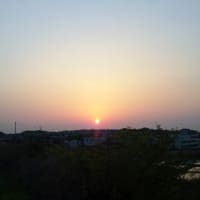 夜明け