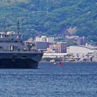 「ロイヤル」の出港