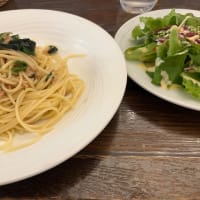フラダンスの方達とランチ