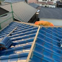 屋根瓦　葺き替え工事
