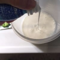 ヨーグルトは、牛乳で作る