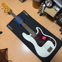 Squier classic vibe '60s Precision Bass