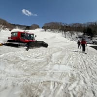 晴天の森吉山