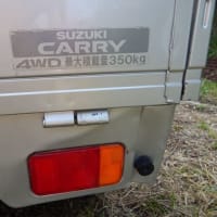 スズキ・キャリイ　２００２年　４WD　シルバー
