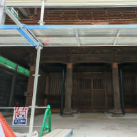 阿蘇神社の楼門