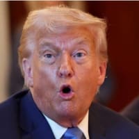 ついに反撃の狼煙を上げた米メディア、トランプの政府機関私物化を糾弾、メディア退治に乗り出したトランプに挑戦状