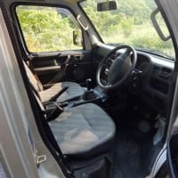 スズキ・キャリイ　２００２年　４WD　シルバー