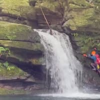 多良山系の境川で沢登り