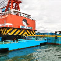 大洗港の第４埠頭…浚渫（しゅんせつ）船