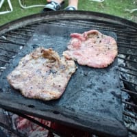 2025 自宅の庭でBBQ 　7月編　～フランクフルト、獅子唐の鉄板焼き、タン塩、ホルモン鉄板焼きなど～