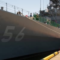 ７／５　護衛艦せとぎり　Ｉｎ　苫小牧港